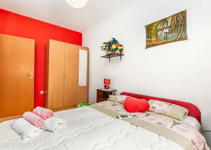 公寓 Rumac 奥帕提亚